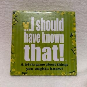 TRIVIA CARD GAME I should Have Known That by Hygge Games NEW